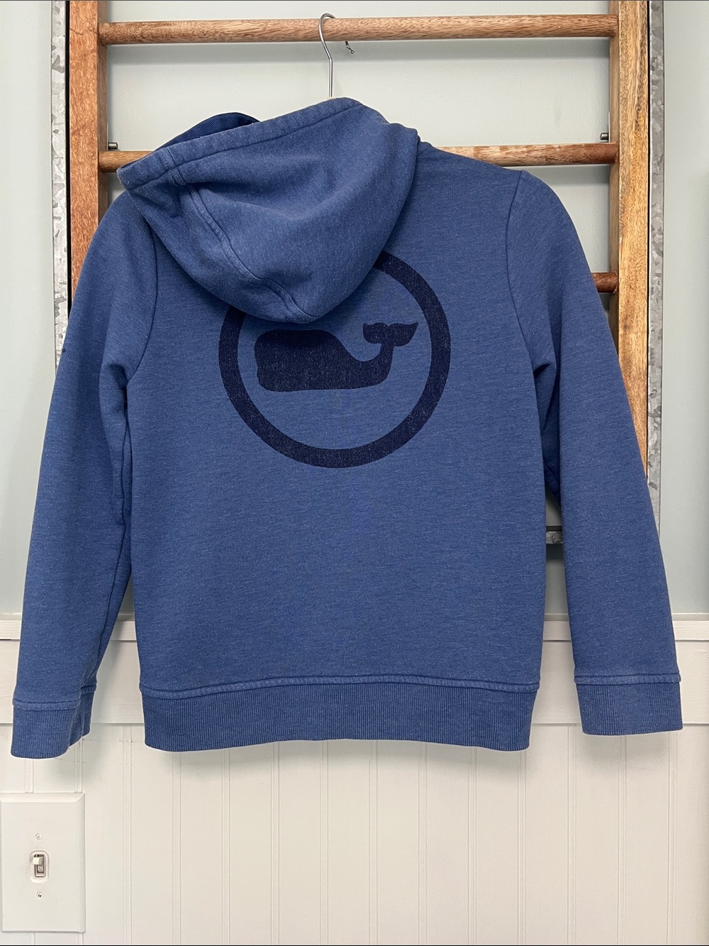 Boys Vinyard Vines full zip hoodie size small (7/8) Blue big back logo